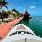 Private Yacht for 20 People in Cancun with comfy area to take the sun (sun deck)